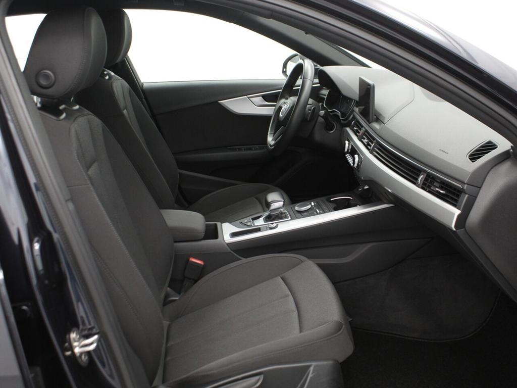 Audi A4 Advanced 35 TDI 110kW (150CV) S tronic 5