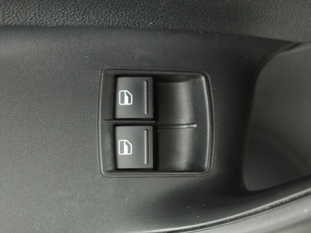 Seat Ibiza 1.4 TDI 90cv Reference Plus 11