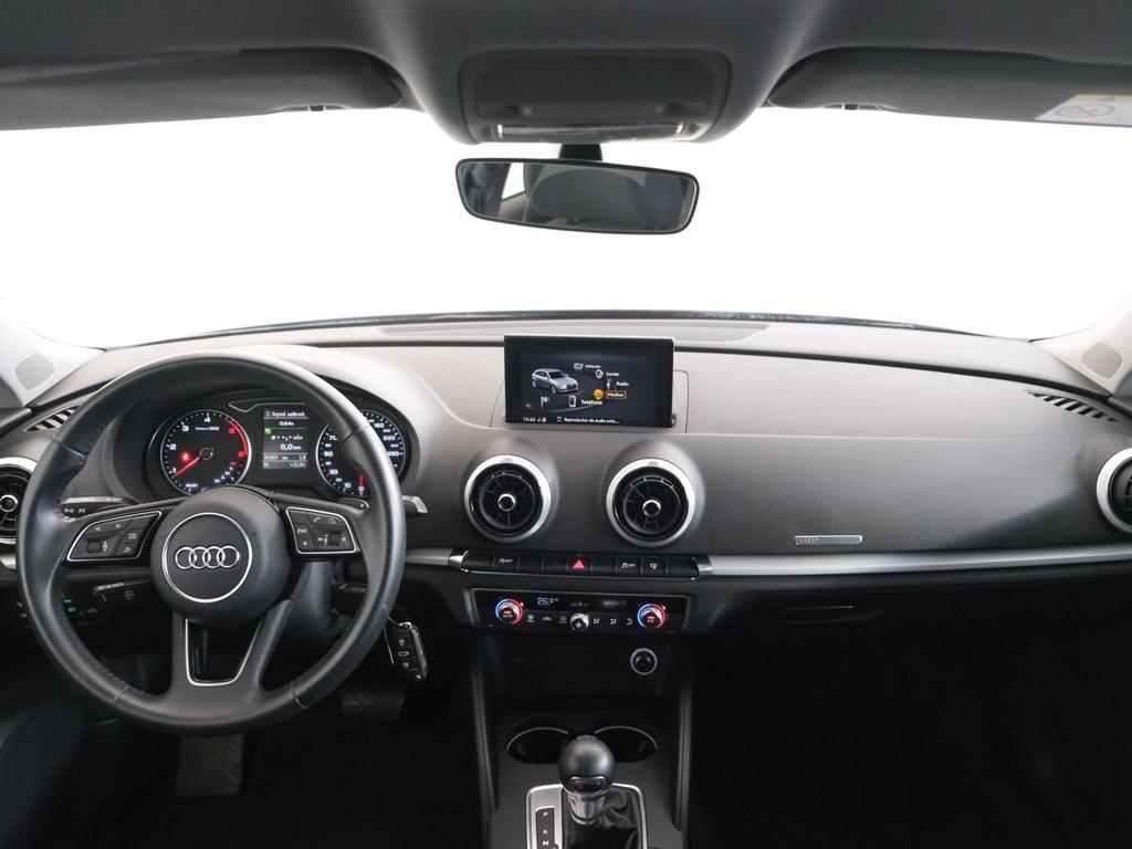 Audi A3 2.0 TDI S tronic Sportback 5