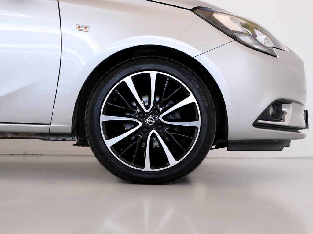 Opel Corsa 1.4 66kW (90CV) Design Line 11
