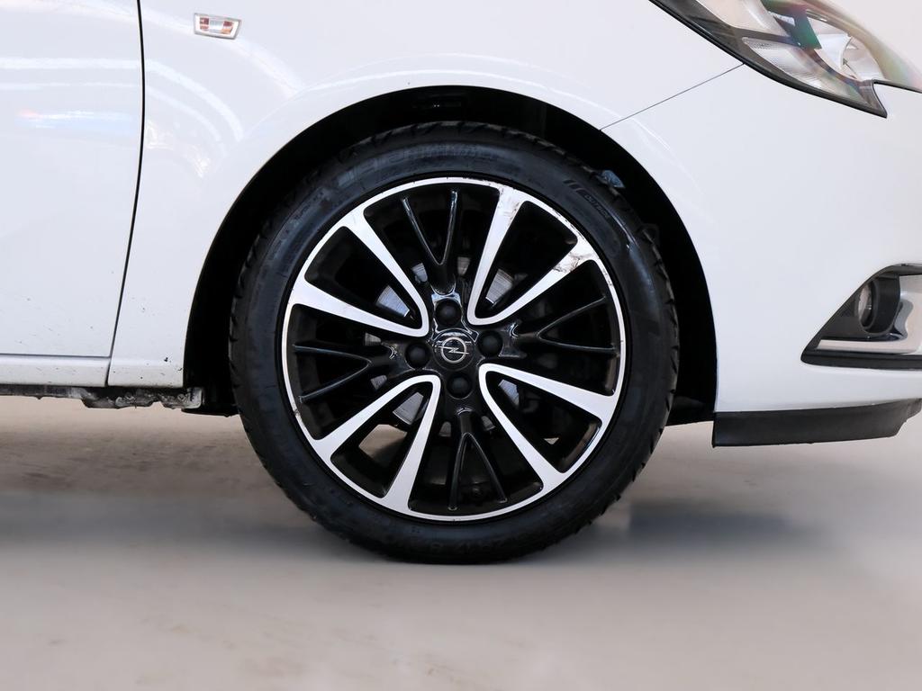 Opel Corsa 1.4 66kW (90CV) Design Line 10
