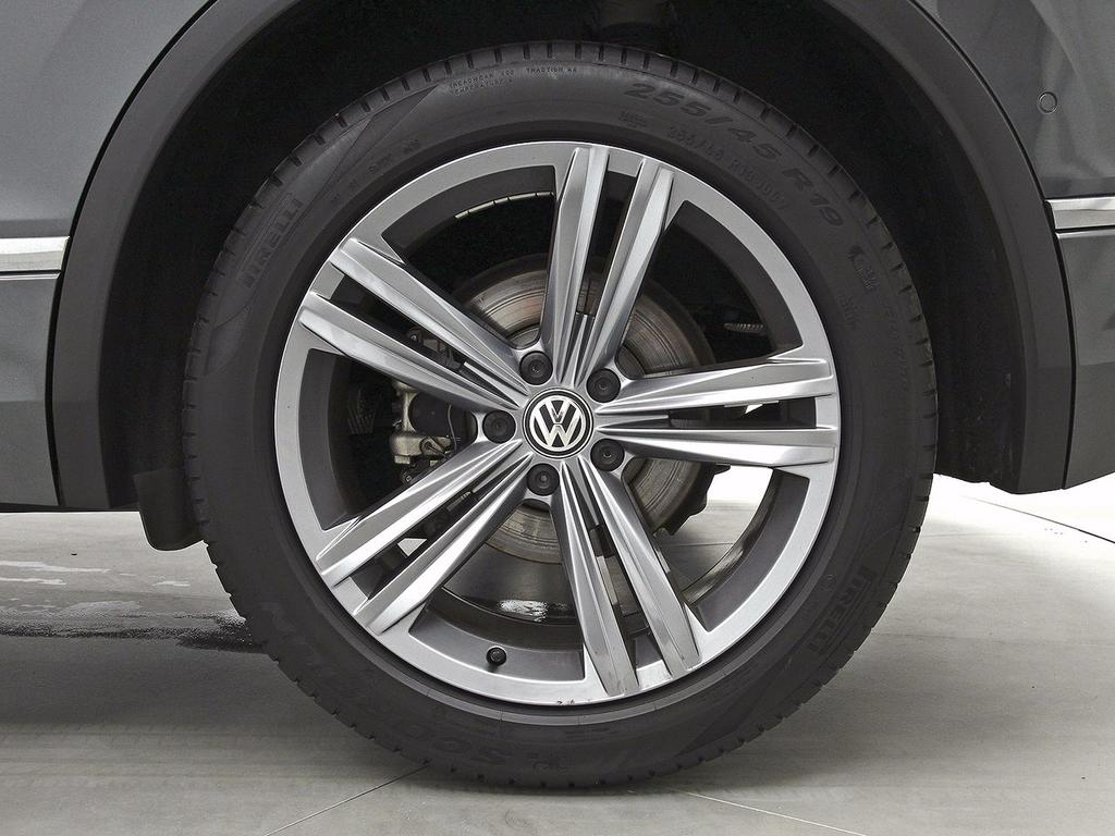 Volkswagen Tiguan Advance 1.5 TSI 110kW (150CV) 10