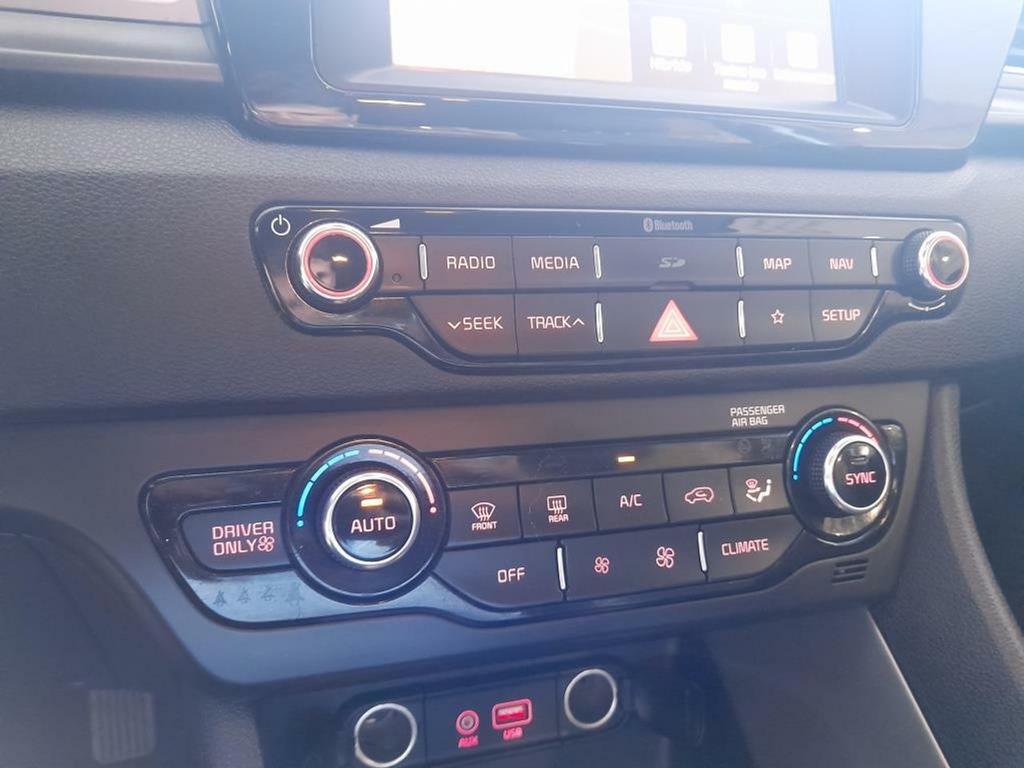 Kia Niro 1.6 GDi Híbrido 104kW (141CV) Drive 21