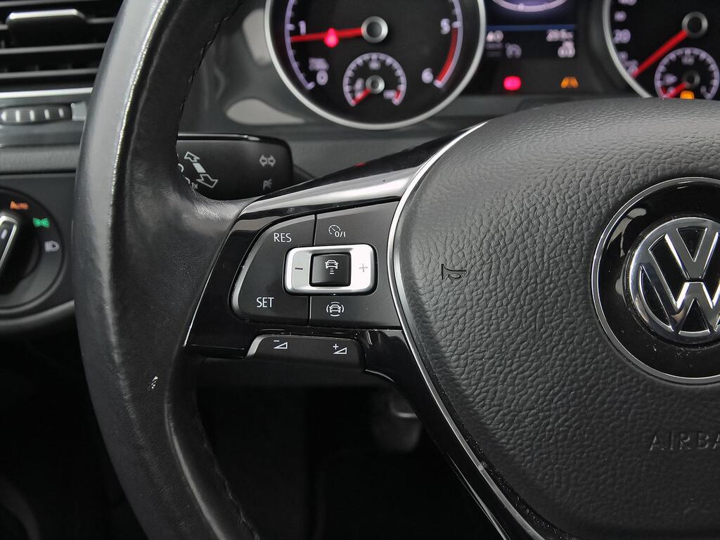 Volkswagen Golf Advance 1.6 TDI 85kW (115CV) 16