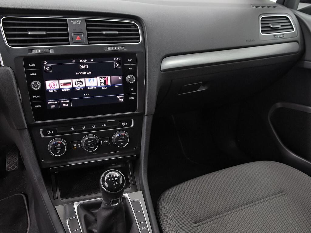 Volkswagen Golf Advance 1.6 TDI 85kW (115CV) 9