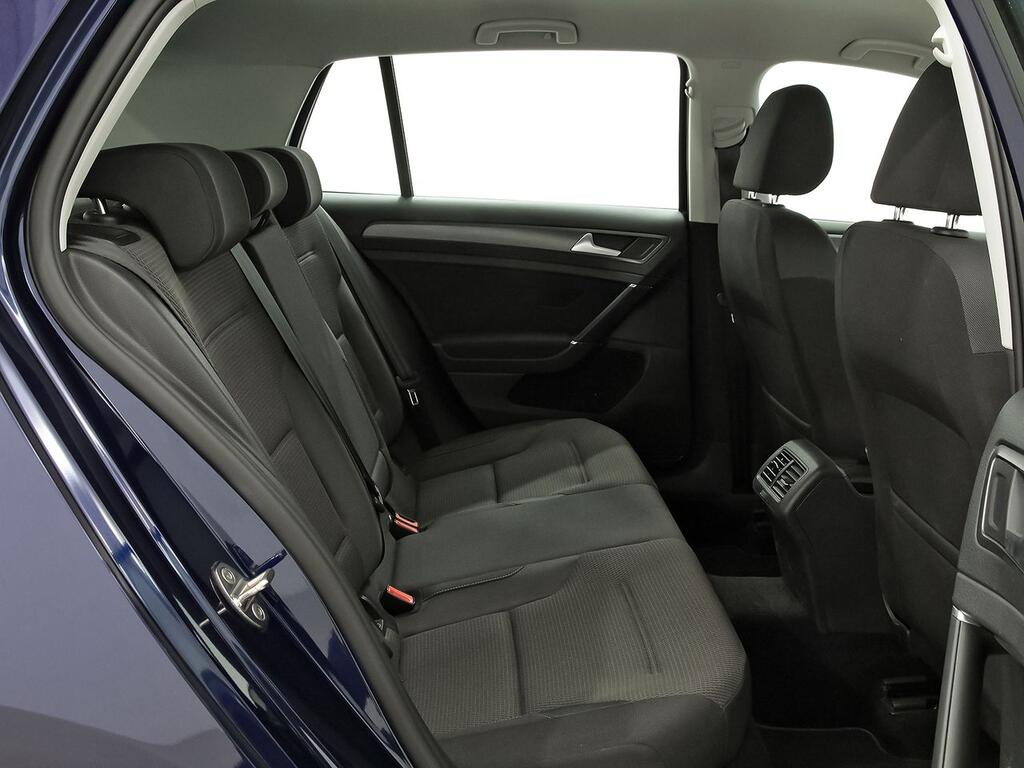 Volkswagen Golf Advance 1.6 TDI 85kW (115CV) 6