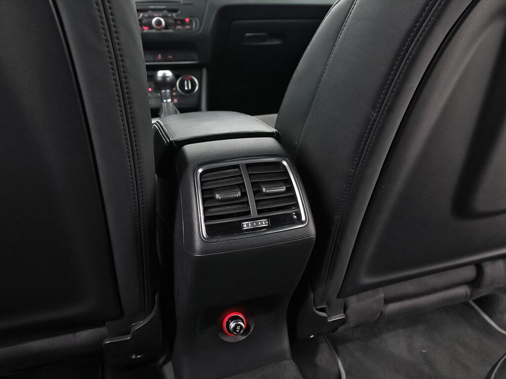 Audi Q3 Black lin 2.0 TFSI 132kW(180CV) qua S tr 32