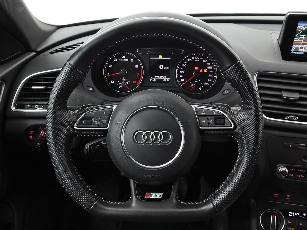 Audi Q3 Black lin 2.0 TFSI 132kW(180CV) qua S tr 21