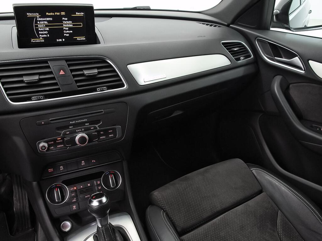 Audi Q3 Black lin 2.0 TFSI 132kW(180CV) qua S tr 11