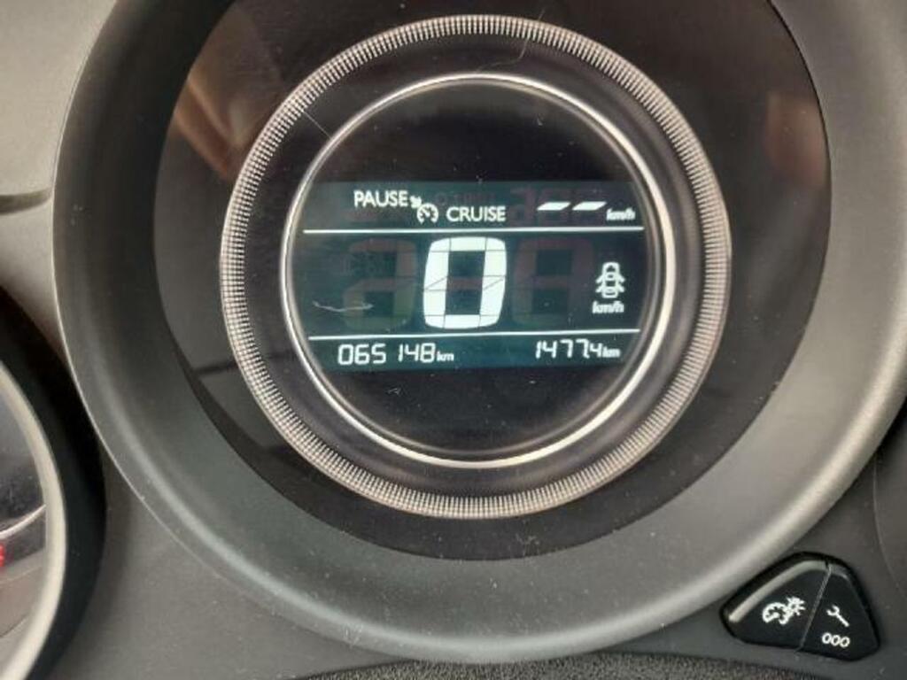 Citroën C4 PureTech 81KW (110CV) Live Edition 10