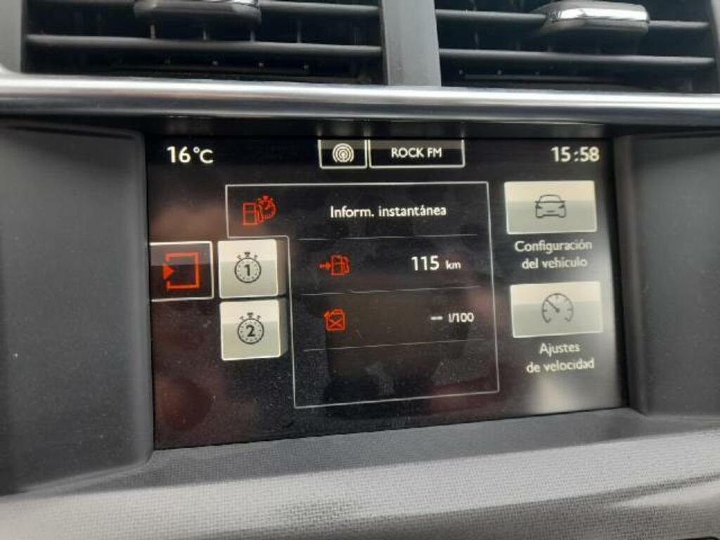 Citroën C4 PureTech 81KW (110CV) Live Edition 23