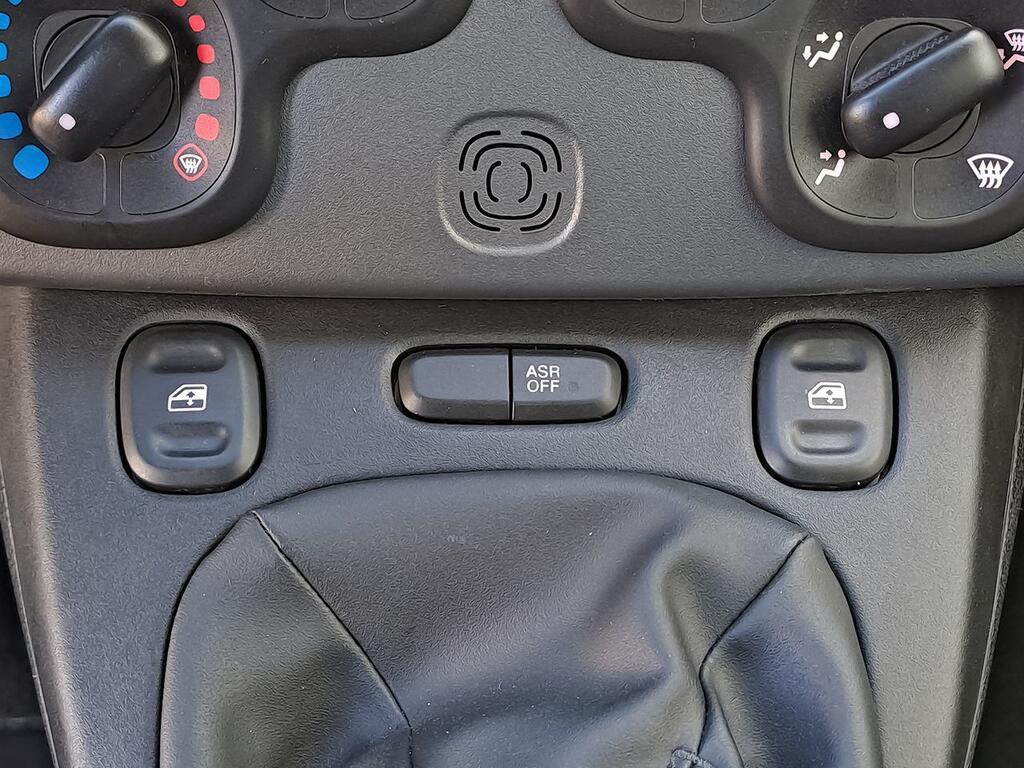 Fiat Panda City Life Hybrid 1.0 Gse 51kw (70CV) 22