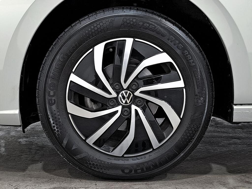 Volkswagen Polo Life 1.0 TSI 70kW (95CV) 10