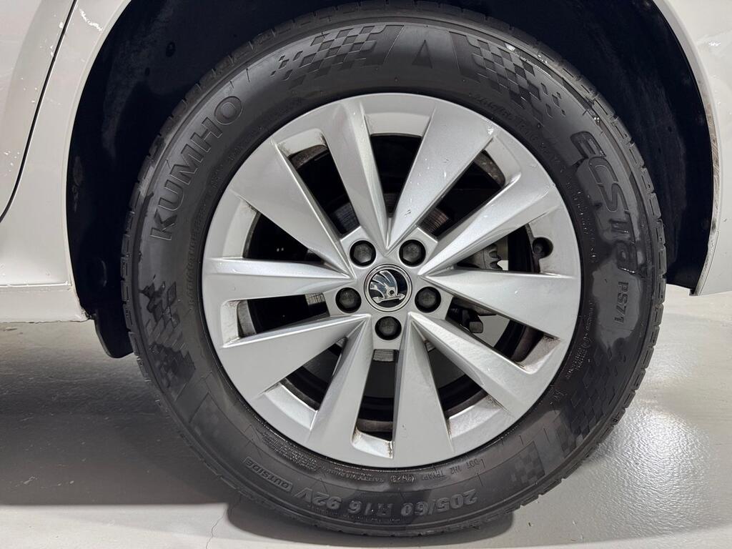 Skoda Kamiq 1.0 TSI 85kW (115CV) DSG SELECTION 8