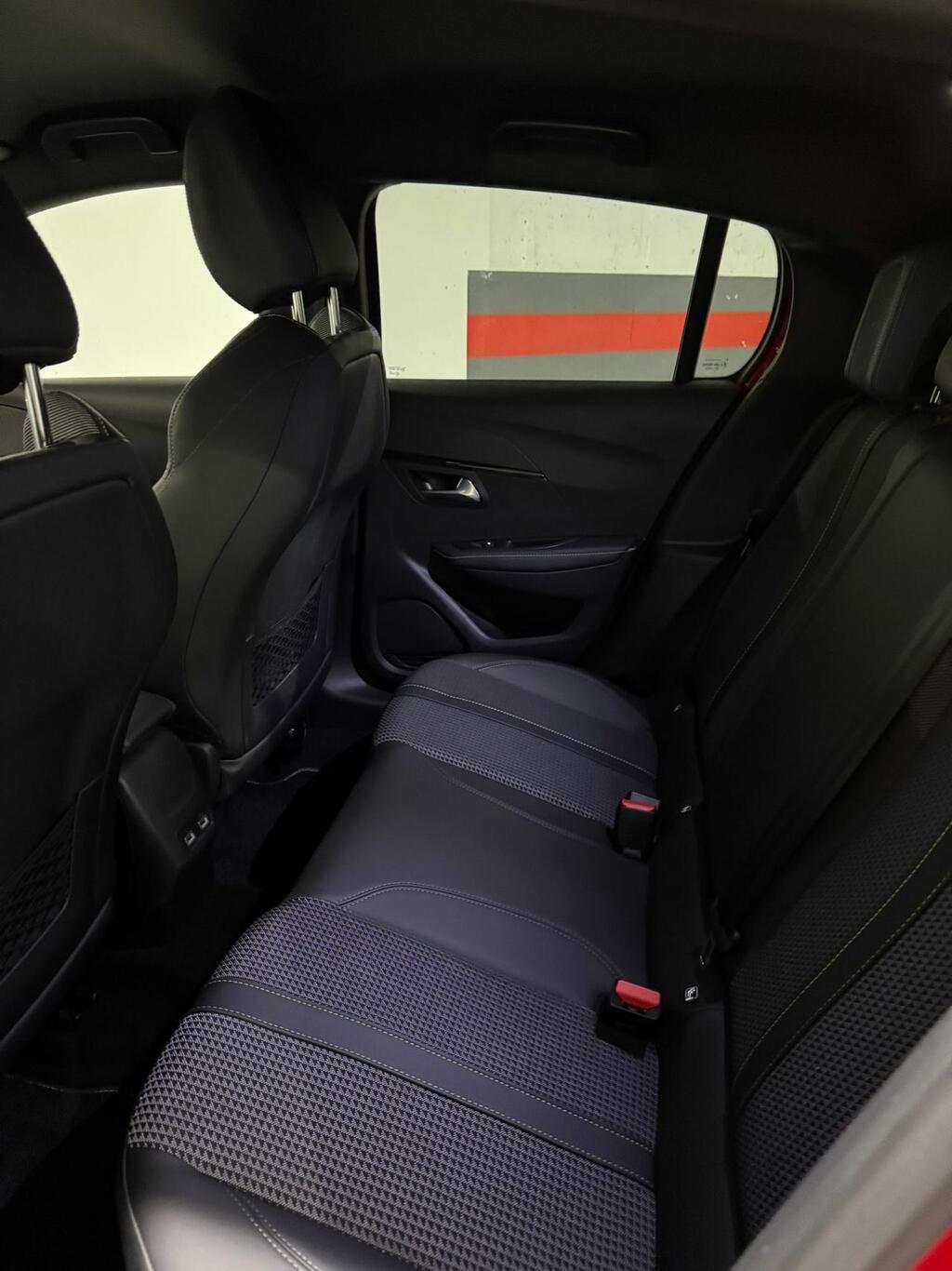 Peugeot 208 PureTech 73kW (100CV) GT 7
