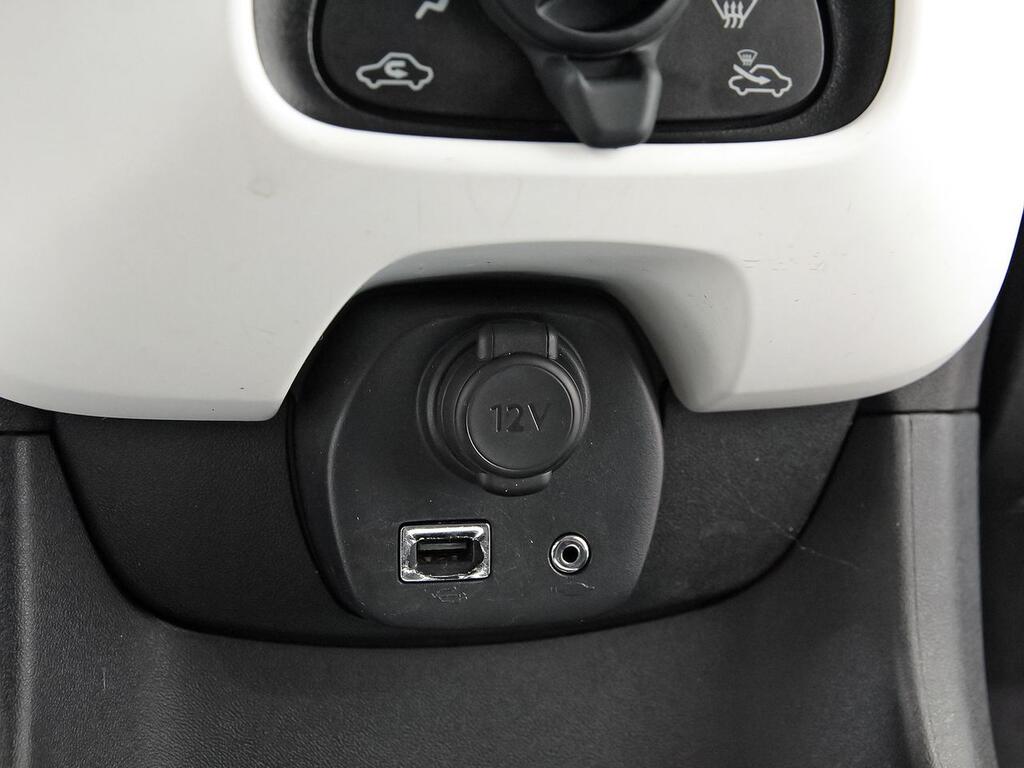 Citroën C1 Airscape VTi 53kW (72CV) S&S Shine 27