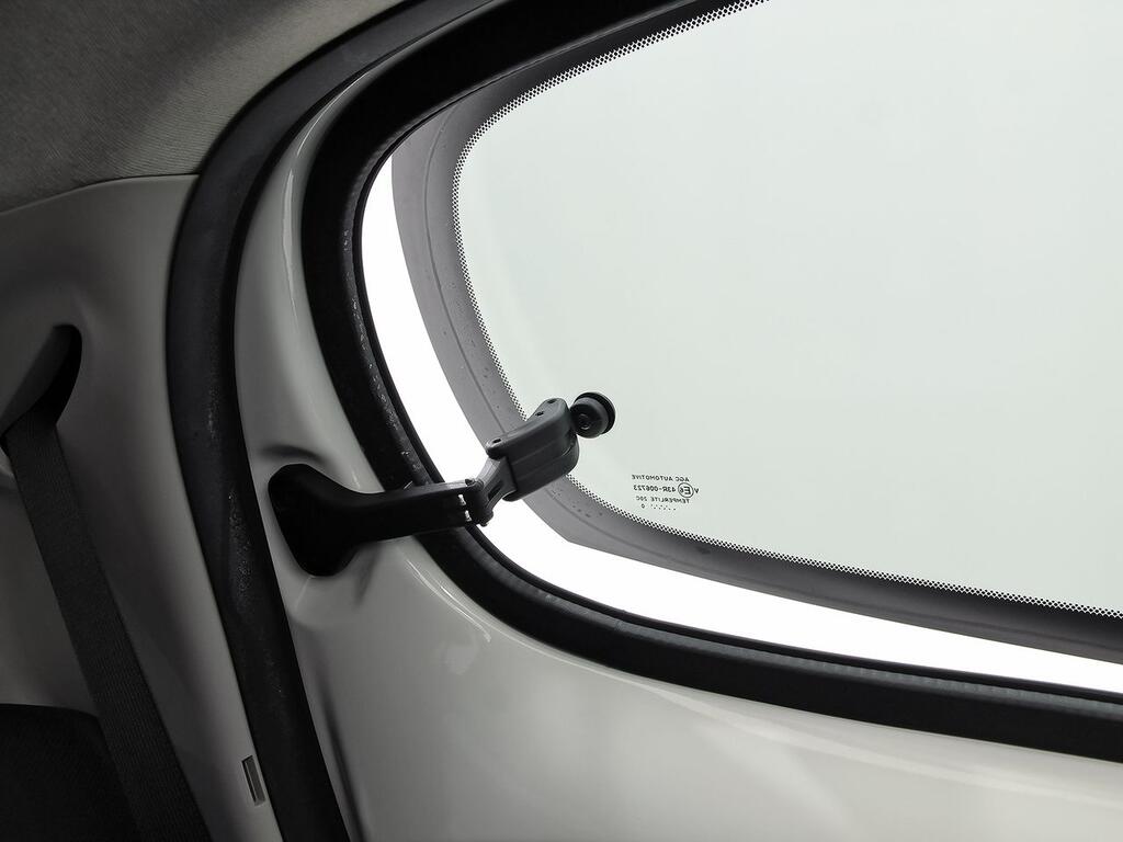 Citroën C1 Airscape VTi 53kW (72CV) S&S Shine 31