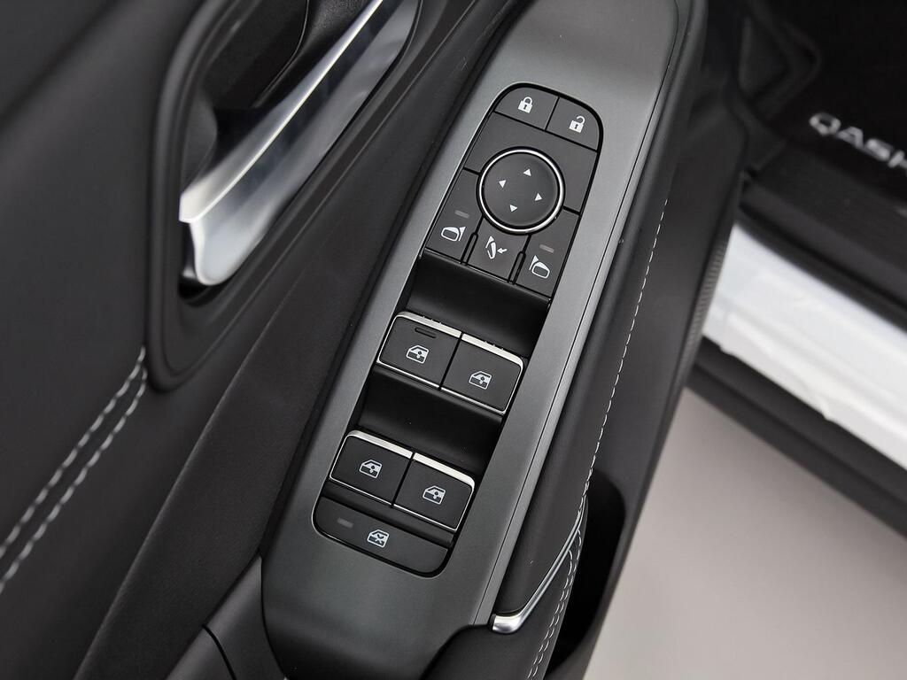 Nissan Qashqai E-POWER 140 KW (190 CV) N-Connecta 9