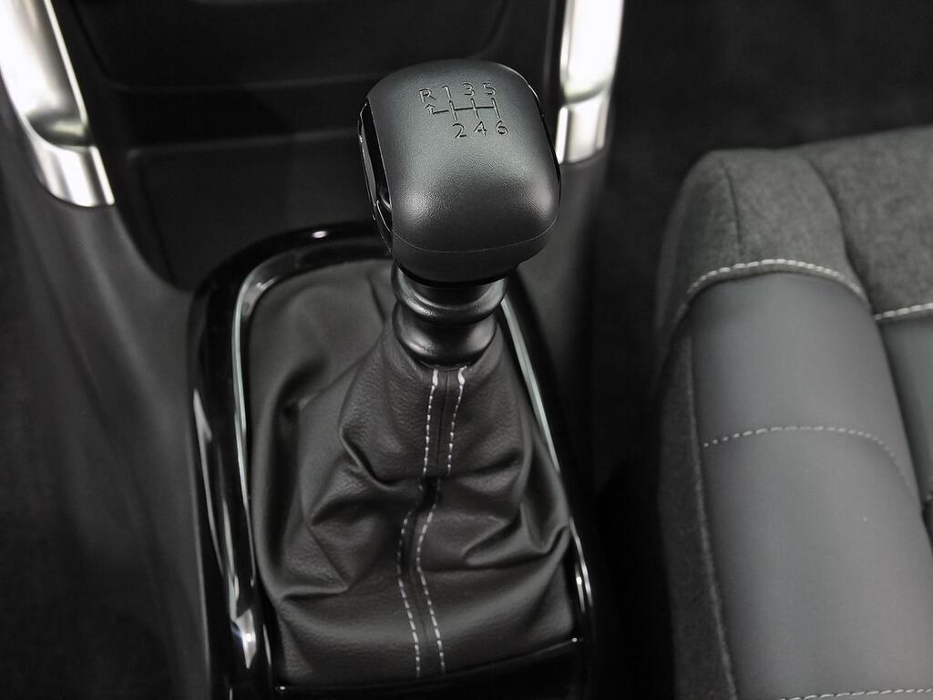 Citroën C3 Aircross PureTech 81kW (110CV) Shine Pack 31