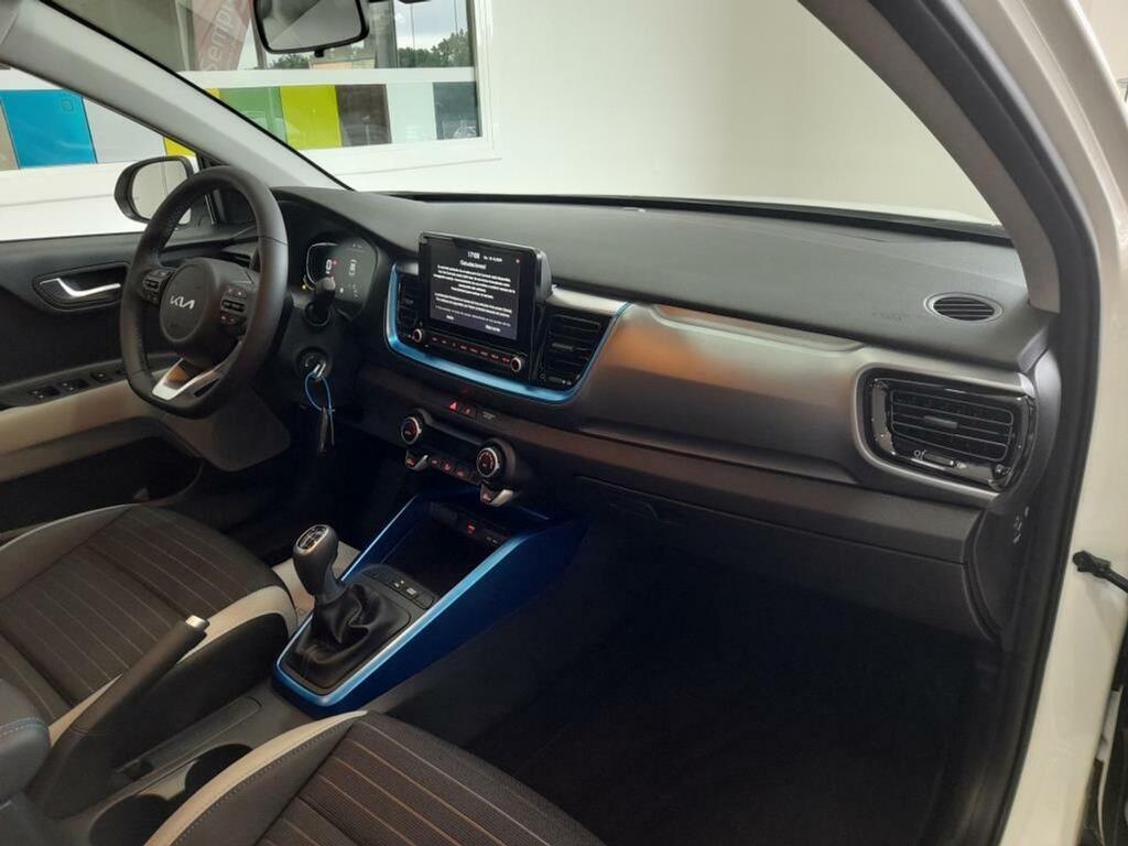 Kia Stonic 1.0 T-GDi 74kW MHEV MT Style Edition 11