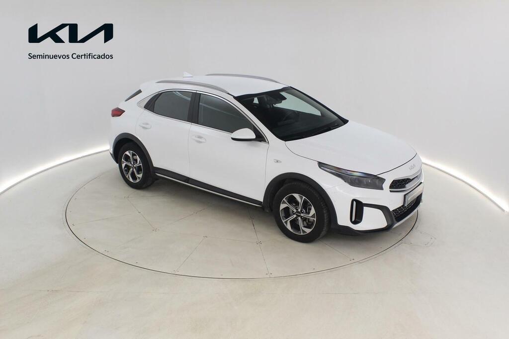 Kia XCeed 1.0 T-GDi Drive 88kW (120CV) Kia XCeed 1.0 T-GDi Drive 88kW (120CV)