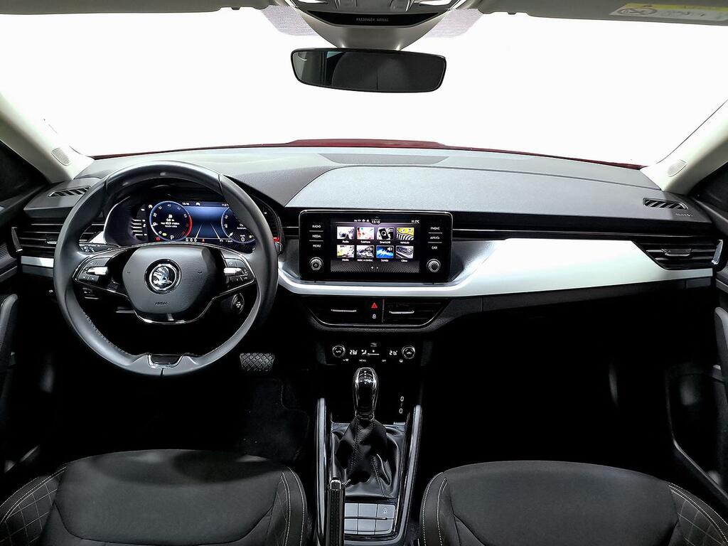 Skoda Kamiq 1.0 TSI 81kW (110CV) DSG AMBITION 6