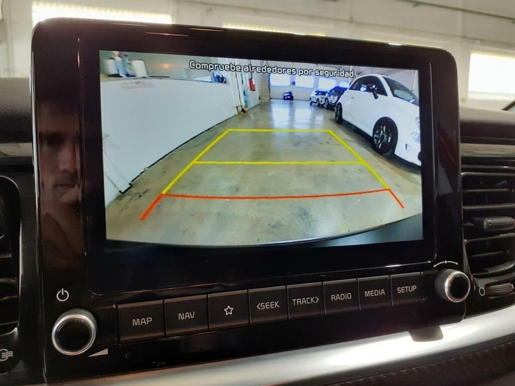 Kia Stonic 1.0 T-GDi 74kW (100CV) MHEV MT GT Line 19