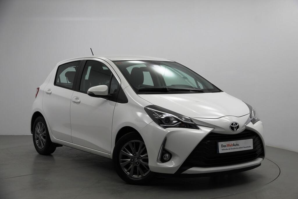 Toyota Yaris 1.5 100H Active Toyota Yaris 1.5 100H Active