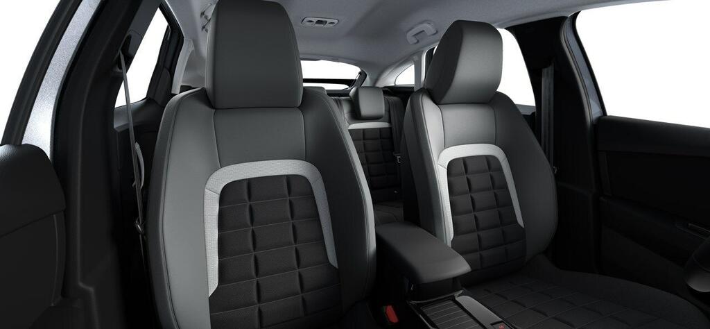 Citroën C4 Hybrid 136 e-DCS6 Business Edition 8