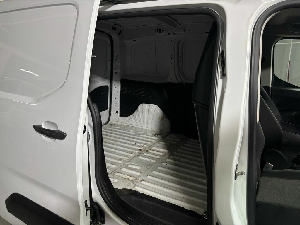 Peugeot Partner FURGON 1.5 BLUEHDI 102 STANDARD 4P 600KG 18