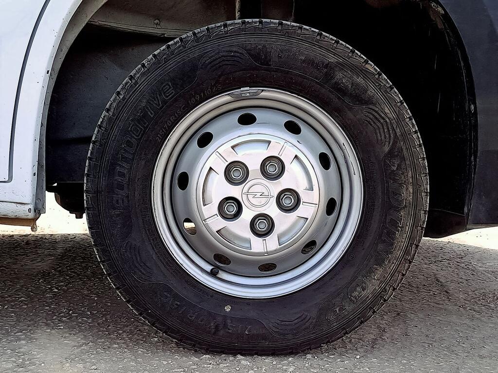 Opel Movano FG 2.2 BLUEHDI 140 L3H2 3.5T BASE 4P 12