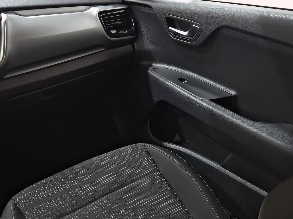 Kia Stonic 1.0 T-GDi 74kW (100CV) MHEV MT Drive 31