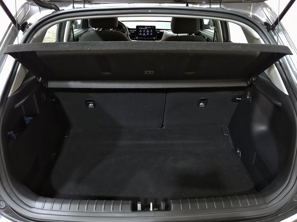 Kia Stonic 1.0 T-GDi 74kW (100CV) MHEV MT Drive 9