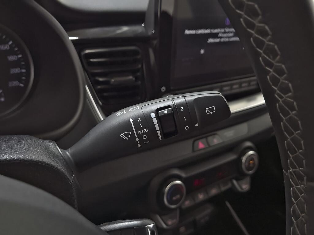 Kia Stonic 1.0 T-GDi 74kW (100CV) MHEV MT Drive 15