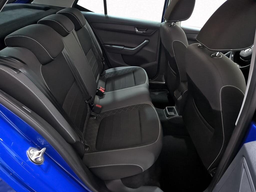 Skoda Fabia 1.0 TSI 70KW (95cv) Black Edition 6