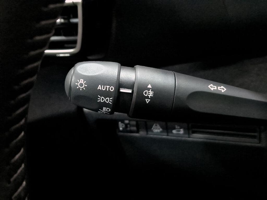 Citroën C4 X PureTech 100 S&S 6v You 15