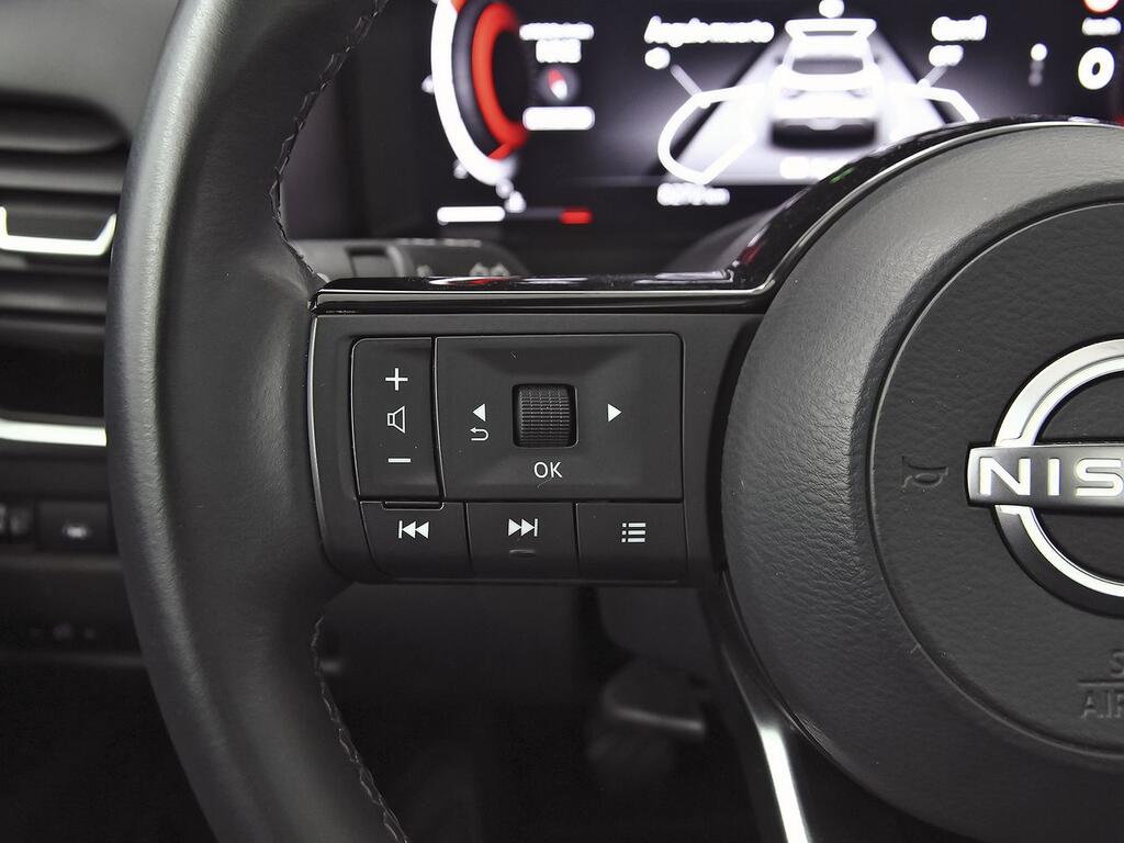 Nissan Qashqai DIG-T 103kW N-Connecta 17