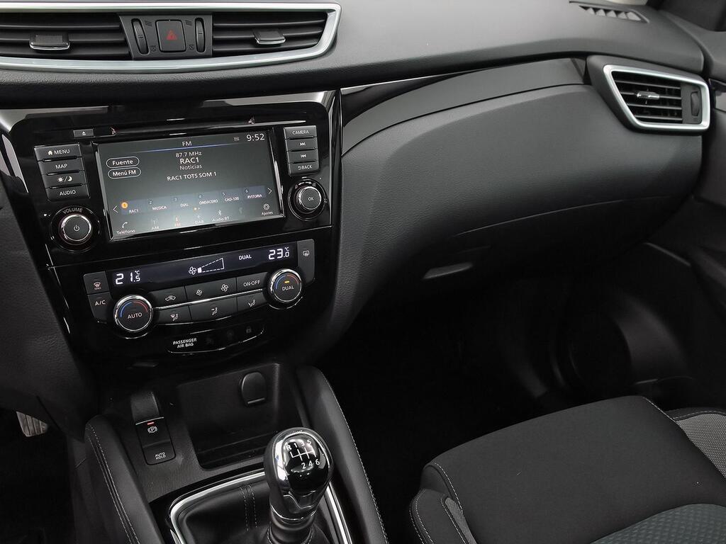Nissan Qashqai DIG-T 103 kW (140 CV) E6D N-CONNECTA 9