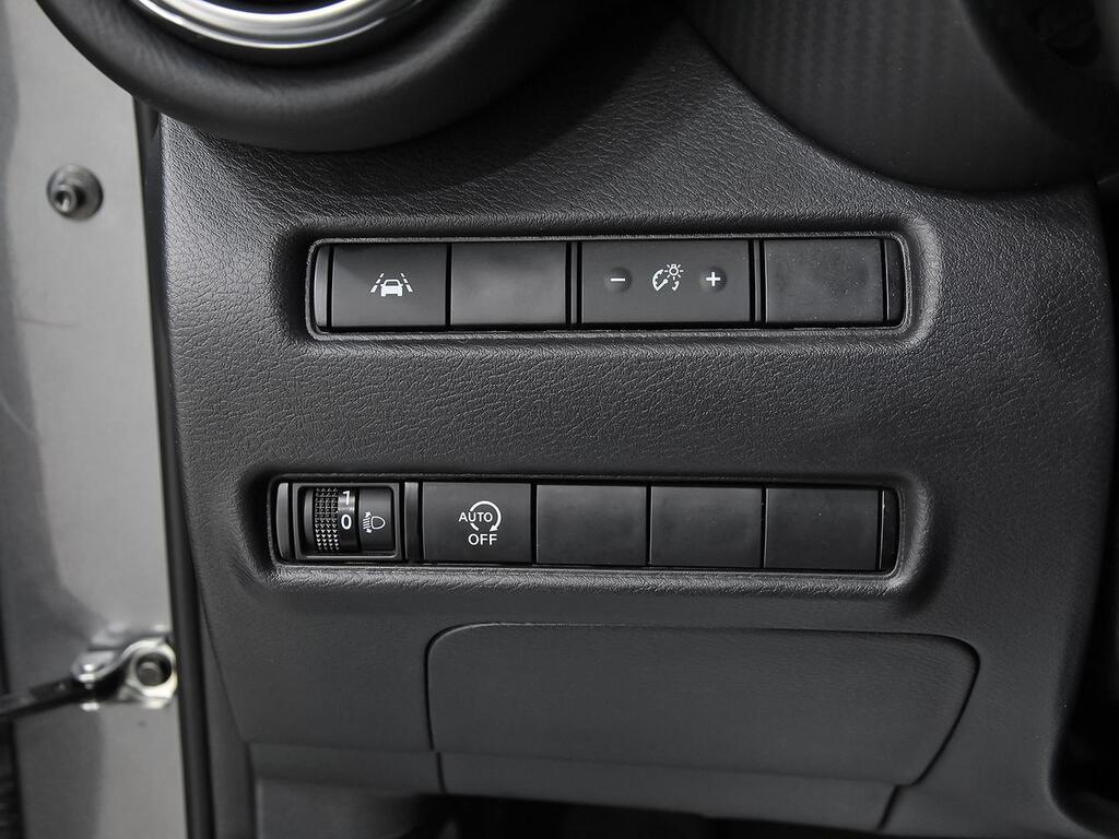 Nissan Juke DIG-T 84 kW (114 CV) 6M/T N-Connecta 11