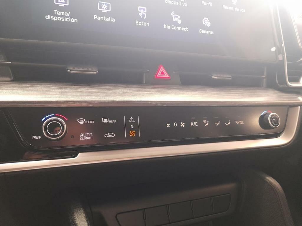 Kia Sportage 1.6 T-GDi 118kW (160CV) Drive 17″ 23