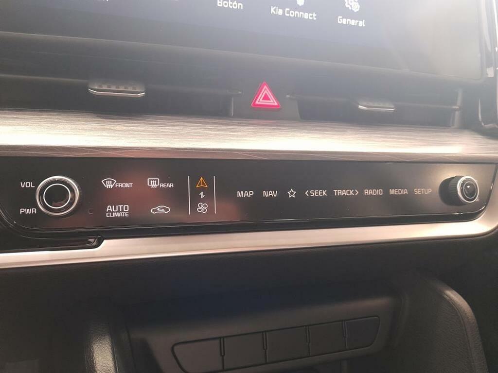 Kia Sportage 1.6 T-GDi 118kW (160CV) Drive 17″ 22