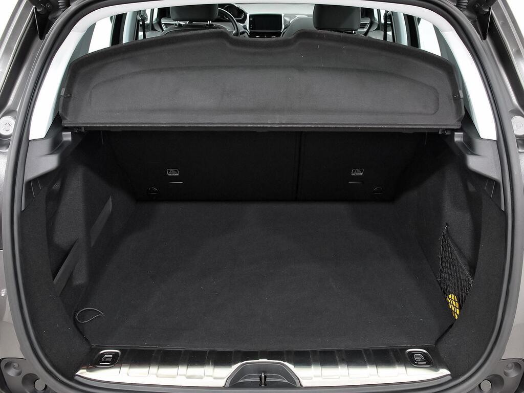 Peugeot 2008 Allure 1.2 PureTech 96KW (130CV) 7
