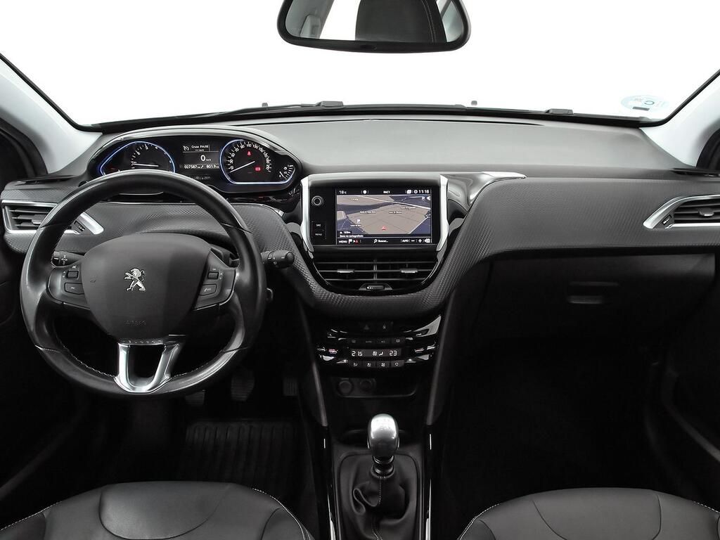 Peugeot 2008 Allure 1.2 PureTech 96KW (130CV) 4