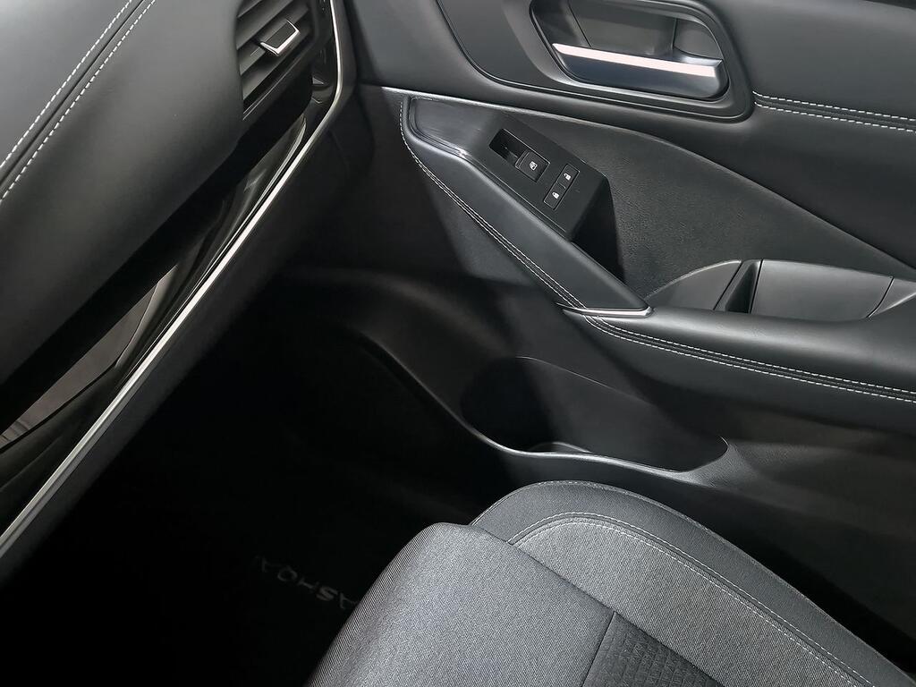Nissan Qashqai E-POWER 140 KW (190 CV) N-Connecta 31