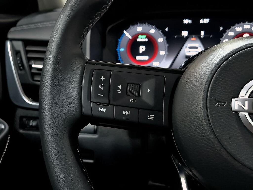 Nissan Qashqai E-POWER 140 KW (190 CV) N-Connecta 16