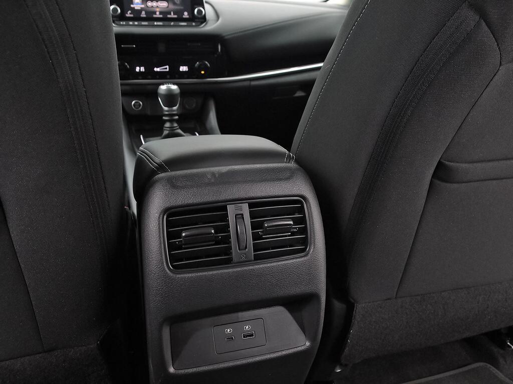 Nissan Qashqai DIG-T 103kW N-Style 30
