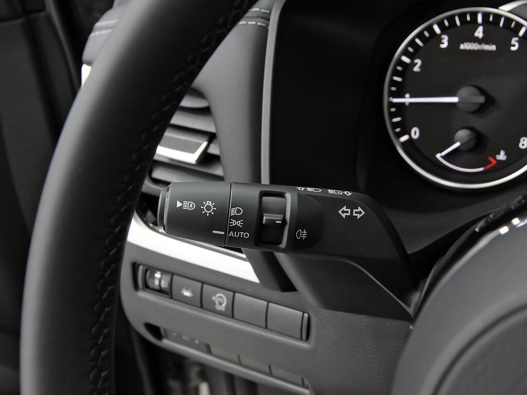 Nissan Qashqai DIG-T 103kW N-Style 15