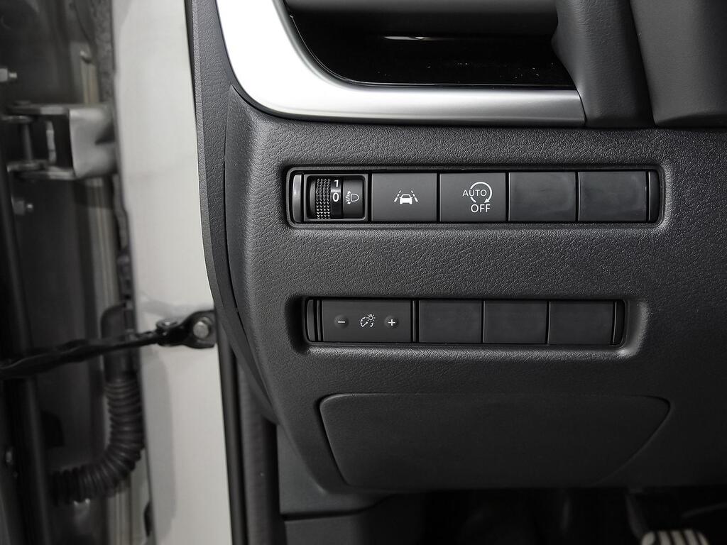 Nissan Qashqai DIG-T 103kW N-Style 13