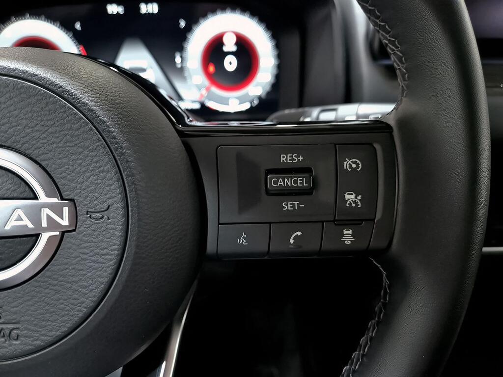 Nissan Qashqai DIG-T 103kW N-Connecta 17
