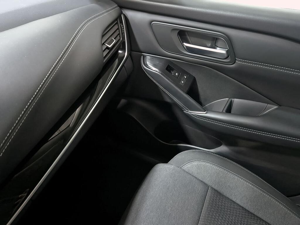 Nissan Qashqai DIG-T 103kW N-Connecta 33